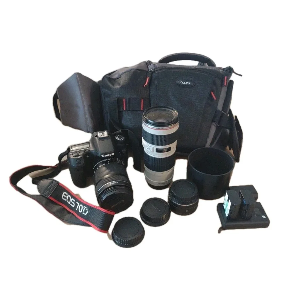 Canon EOS 70D DSLR Camera Bundle – Excellent Condition + Accessories!